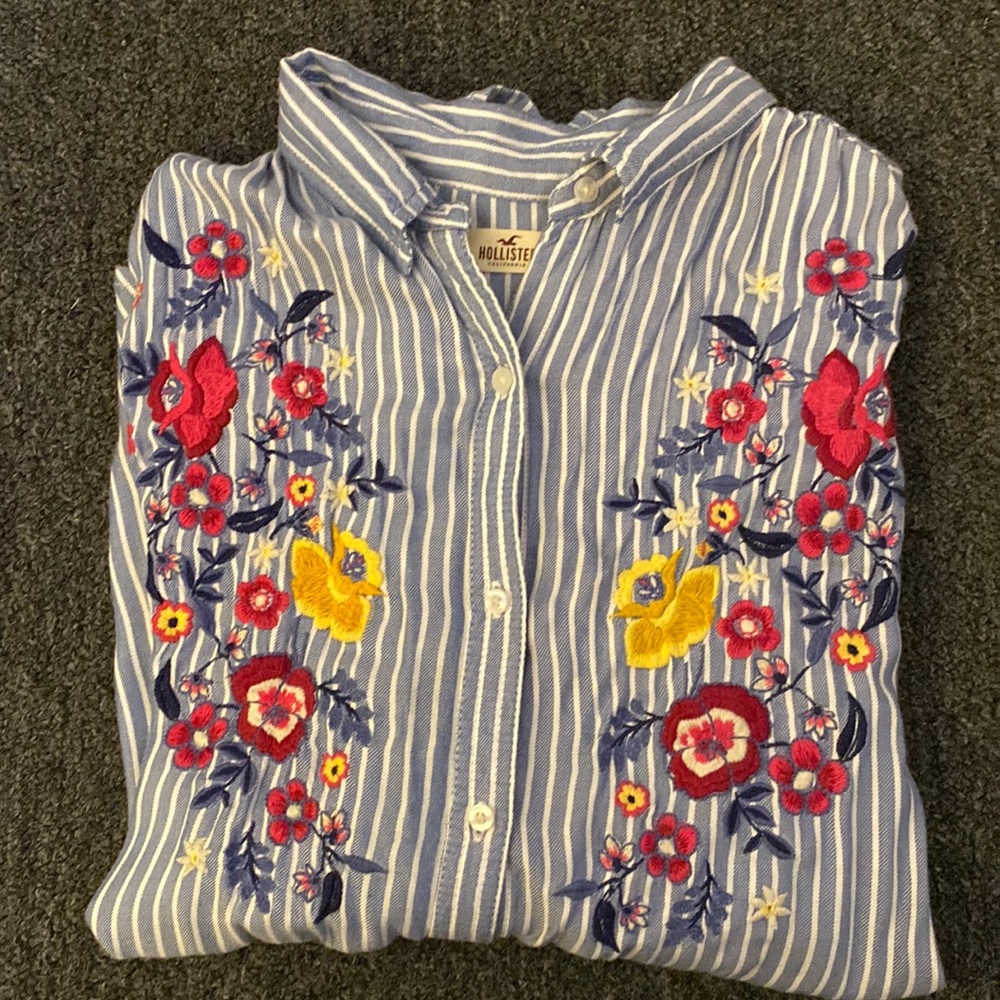 Floral button up!
